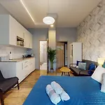 Witold's With A Rooftop View Of The - 500 Steps To Rynek Wroapart Apartment